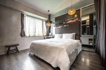 غرفة سوبيريور بسرير كينج، Pokara Resort 1/1