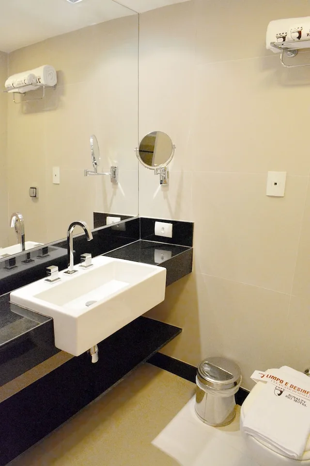 غرفة فاخرة بسرير كوين، Royalty Rio Hotel 4/4