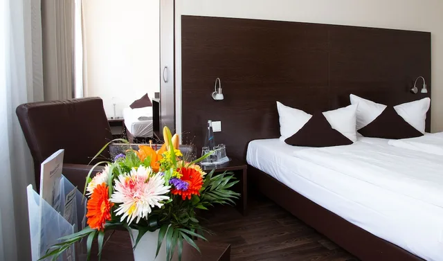 Family, 3 Beds, Premier Inn Berlin City Spittelmarkt 3/4
