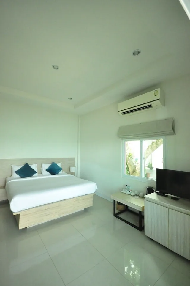 Superior, King Bed, Pool Side، Baan Fah Resort 3/10