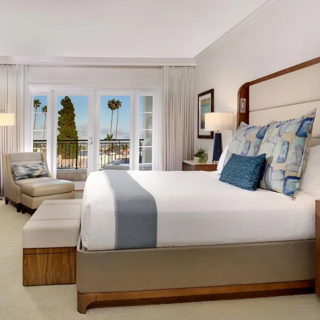 1 Bedroom, Newport, Suite، Balboa Bay Resort 1/3