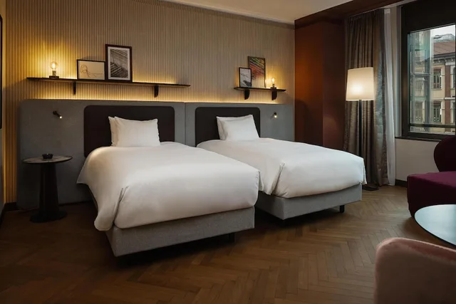 غرفة متصلة عائلية بسرير كينج، Hilton Milan Hotel 2/6