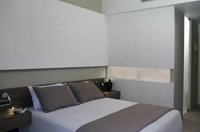 Double Room Superior Small Balcony, Angela Downtown Hotel 4/7