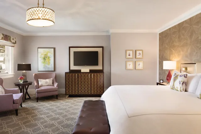 جناح بسرير كينج بغرفة نوم واحدة بإطلالة، Claremont Resort & Club 2/8