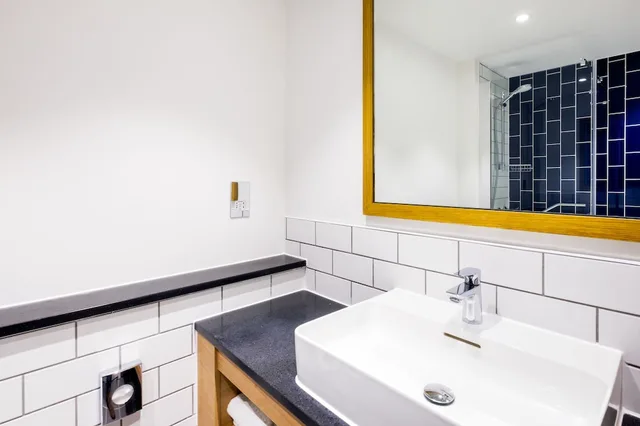 غرفة قياسية بسريرين منفصلين، Holiday Inn Reading South M4 Jct11 6/6