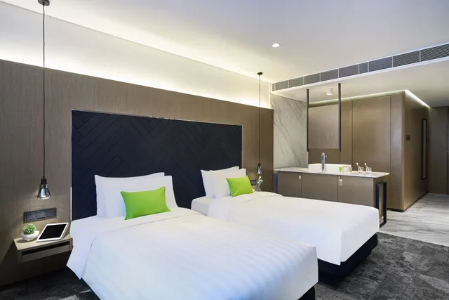 غرفة غراند بسريرين منفصلين، Hotel Ease Tsuen Wan 1/1
