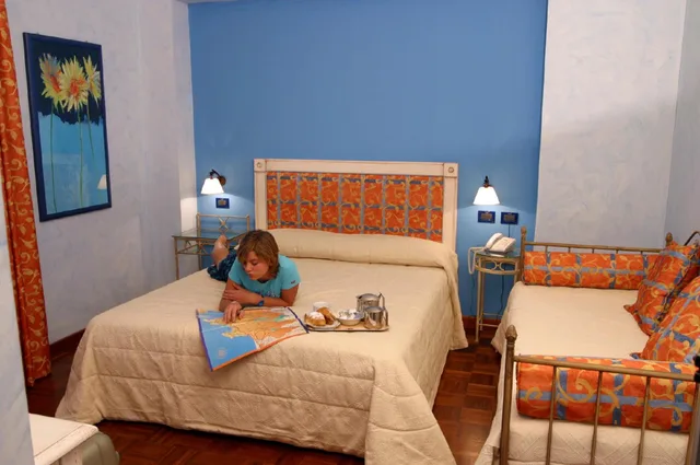 غرفة بسرير مزدوج أو سريرين منفصلين، Hotel Nautico Pozzallo 4/10