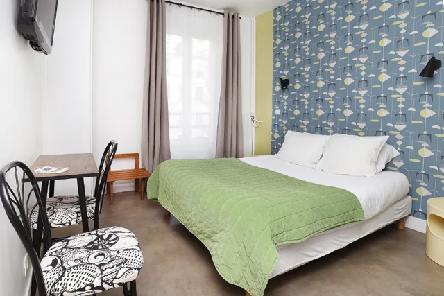 غرفة قياسية بسرير مزدوج، Zazie Hotel 3/7