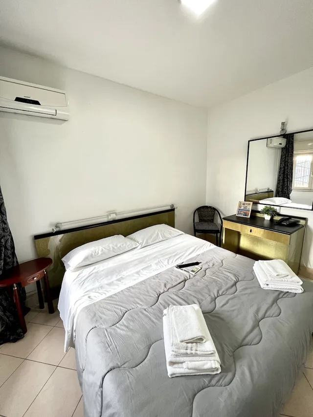 غرفة قياسية بسرير كوين، Hotel Como 4/10