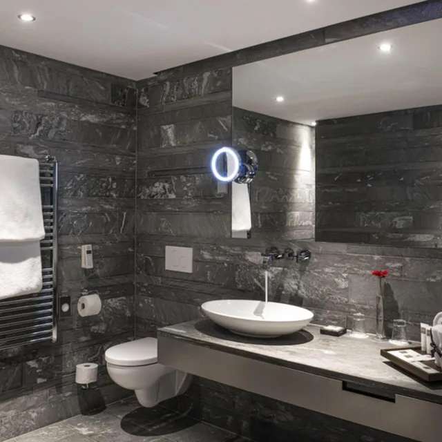 Signature City View Suite, Swissotel Amsterdam 10/11