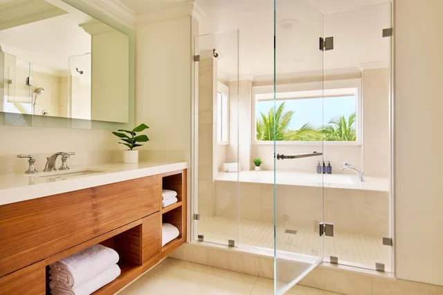 1 Bedroom, Honua Ula, Suite, King Bed, Ocean View, Sofa، Grand Wailea Maui, A Waldorf Astoria Resort 4/5