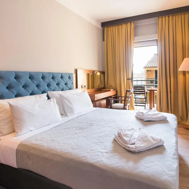 غرفة سوبيريور بسرير مزدوج، Opera Blue Hotel Gouvia - Across Hotels & Resorts 2/8