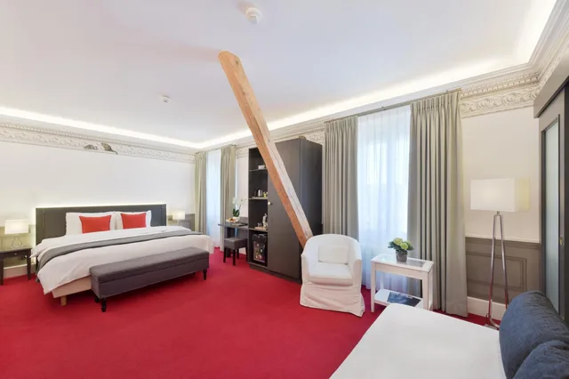 غرفة سوبيريور ثلاثية، GOLF HOTEL RENE CAPT 2/2