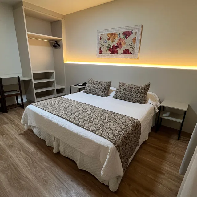غرفة بسرير مزدوج، Hotel Geranium 2/4