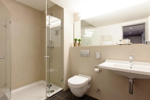 غرفة كومفورت بسريرين منفصلين، Vienna House Easy by Wyndham Stuttgart 3/5