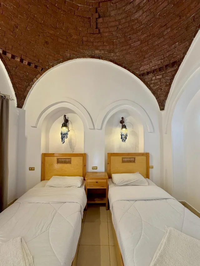 غرفة قياسية بسرير مزدوج أو سريرين منفصلين بإطلالة على الحديقة، Hotel Sheherazade 2/5