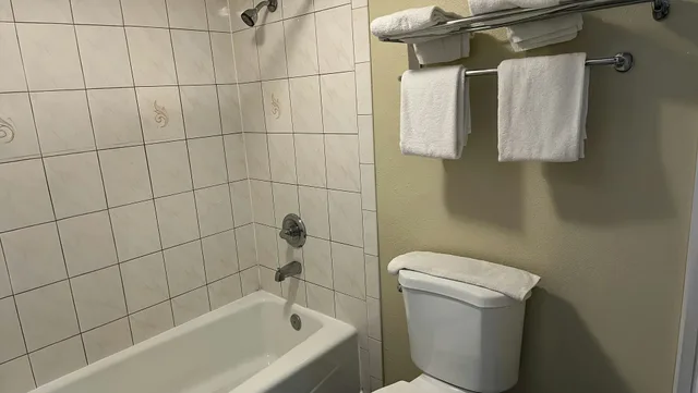 Room, King Bed, Rivera Motel 4/5