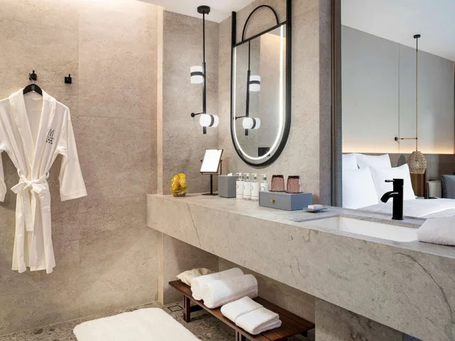Deluxe, King Bed, Private Garden, Terrace، DongFengYun Hotel Mi'Le - MGallery Collection 4/5