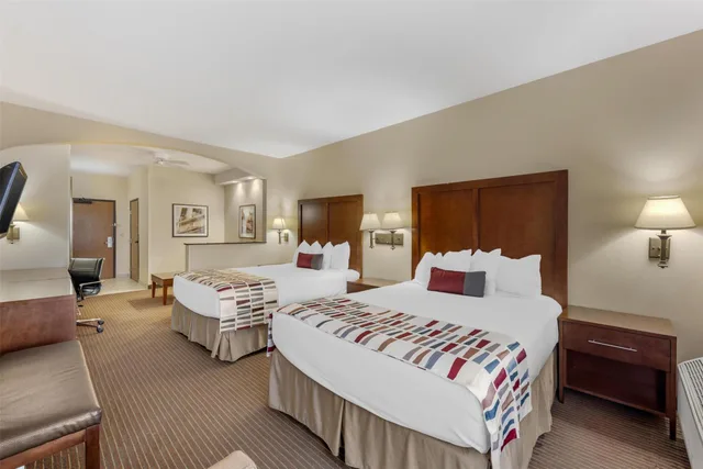 Suite, 2 Queen Beds, Accessible, Best Western Alamo Suites 2/4