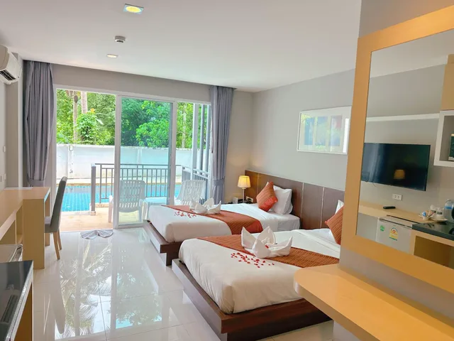 Deluxe, Twin Beds, Pool Access, Ahad Suite Ao Nang 3/10