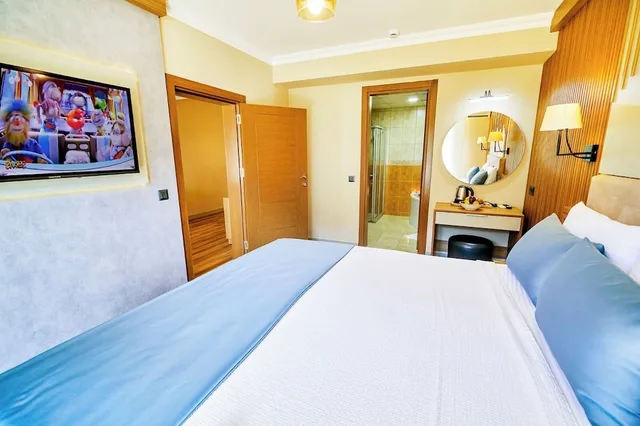 Suite, Double and Twin Beds, Lake View, Dalyan Tezcan Hotel 8/10