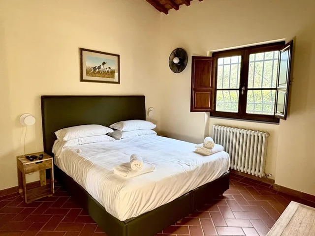 غرفة عائلية بسريرين كينج بإطلالة على الحديقة مع أريكة، Villa Castiglione 4/10