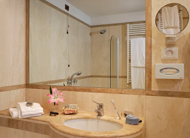 غرفة كلاسيكية، Kette Hotel 2/2