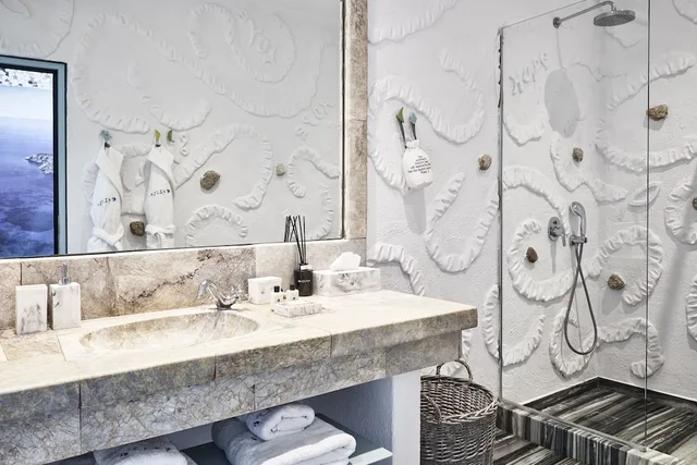 2 Bedrooms, Everly, Suite, King and Twin Beds، Calilo 3/3
