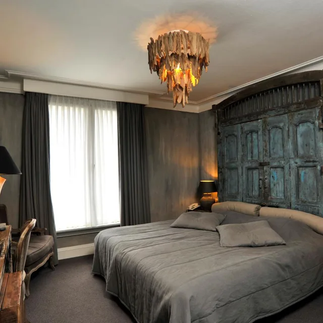 Theme, Superior, Twin Beds، Golden Tulip West Ende 3/10
