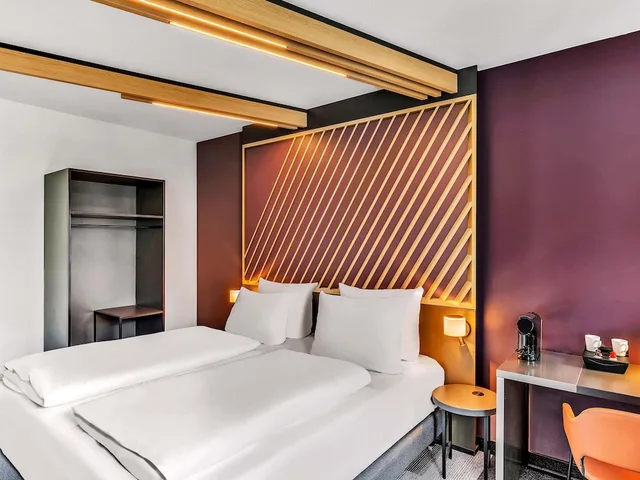 غرفة بريميوم بسرير كينج، B&B Hotel Bremen-Altstadt 3/6
