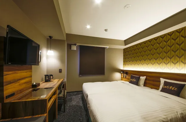 Hollywood, Twin Beds، Hotel Code Shinsaibashi 1/2