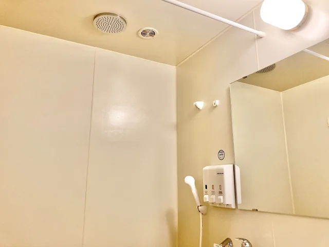 غرفة بسريرين منفصلين للمدخنين، Toyoko Inn Shin-osaka Higashi-mikuni Ekimae 6/6