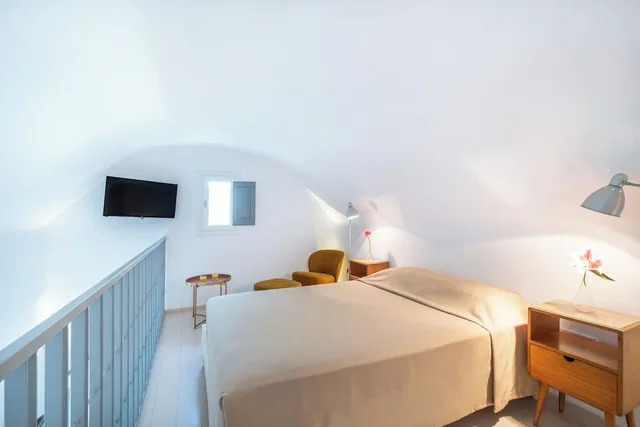 غرفة عائلية بسرير مزدوج وسريرين منفصلين، ROSEBAY HOTEL 1/5