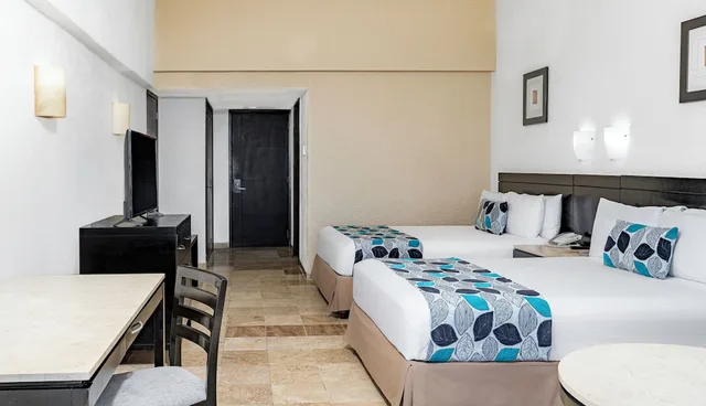 غرفة قياسية بسريرين مزدوجين، Krystal Ixtapa All Inclusive 3/6