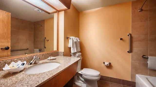 غرفة قياسية بسريرين كوين، Best Western Plus Caldwell Inn & Suites 7/8