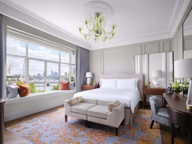 جناح غراند بإطلالة على النهر، The Savoy Hotel 1/4