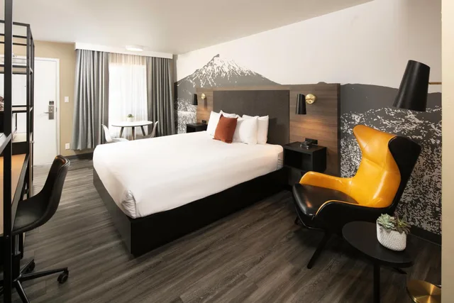 California, King Bed، Waypoint Hotel 3/7