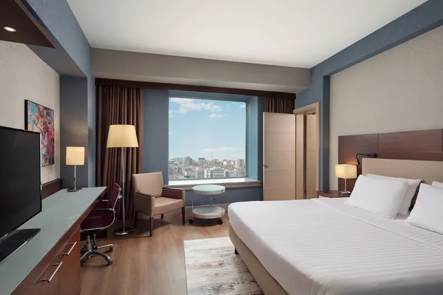 غرفة سوبيريور بسرير كينج، Delta Hotels Istanbul West 1/6
