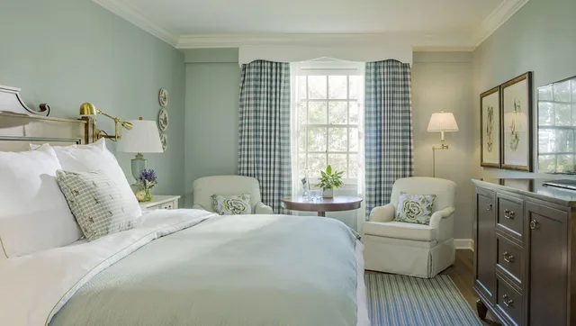 Garden, King Bed, Pet Friendly, Woodstock Inn and Resort 1/3