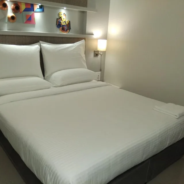 غرفة ديلوكس بسرير كينج، Hotel Atharv 10/10