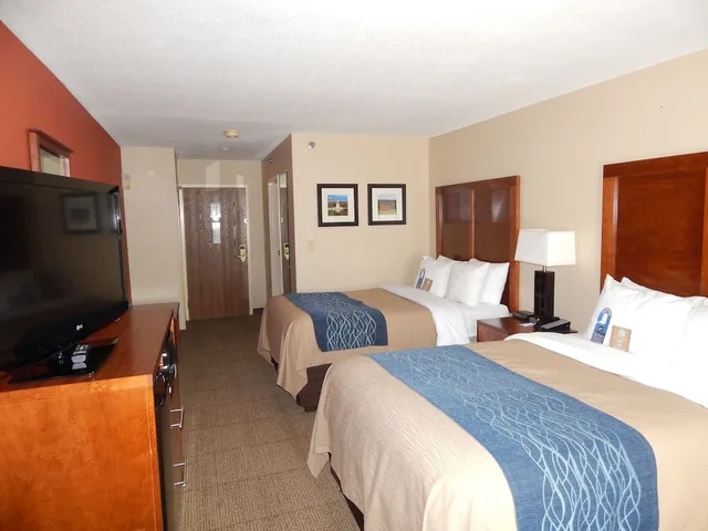 غرفة قياسية بسريرين مزدوجين، Comfort Inn Augusta Me 4/10