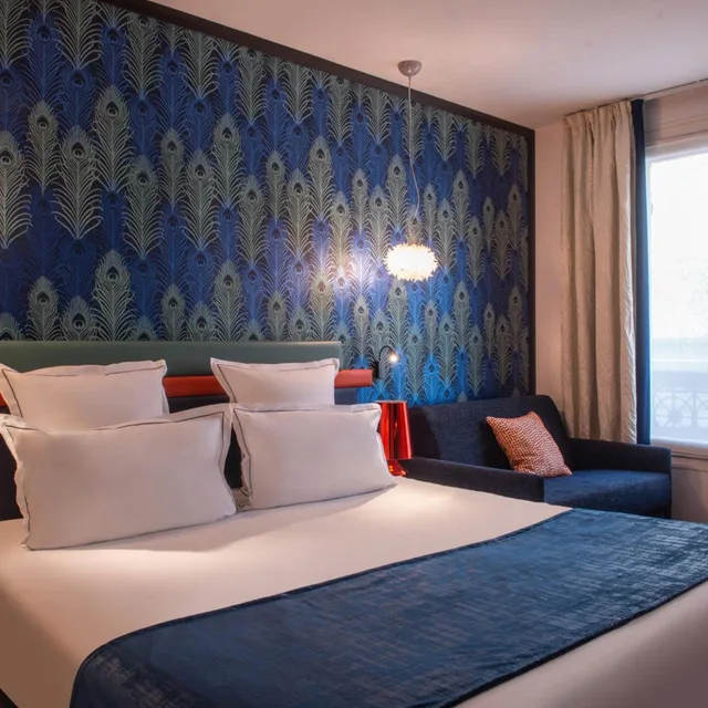 غرفة ديلوكس بسرير مزدوج مع أريكة، Hotel Yllen Eiffel 9/10