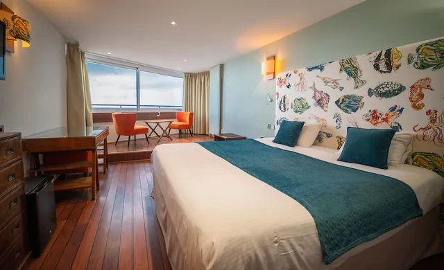 غرفة سوبيريور بسرير مزدوج بإطلالة على البحر، La Petite Rade Hotel 1/6