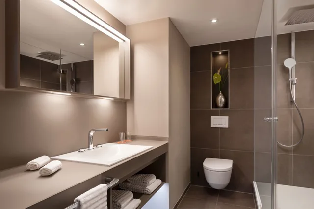 غرفة تنفيذية بسريرين منفصلين، Le Meridien Munchen 7/9