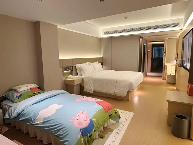 غرفة قياسية ثلاثية بثلاثة أسرّة، Junshan Hotel 2/10