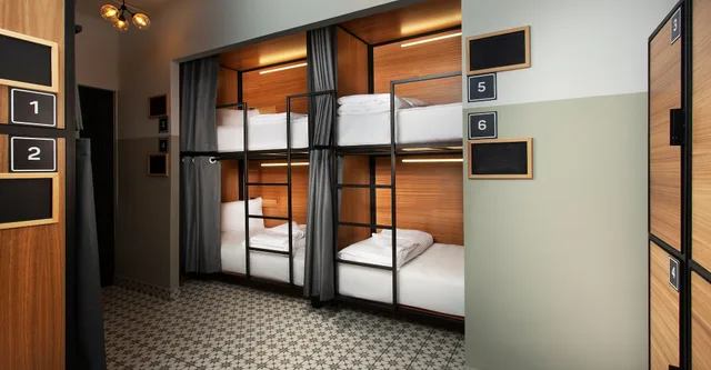 سكن مشترك مختلط أساسي بسرير فردي، CASA MX centro 2/3