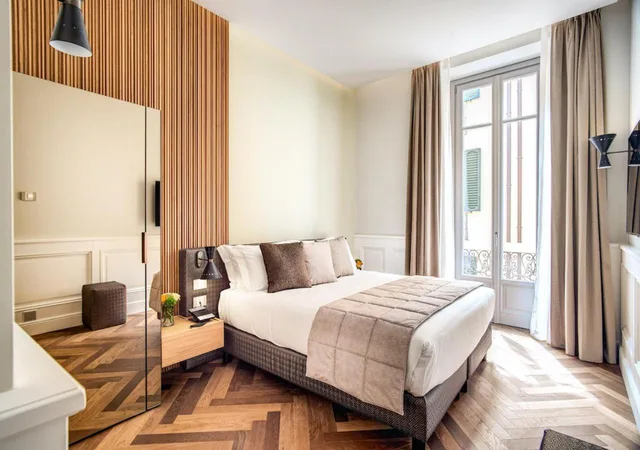 جناح بشرفة، DBH Duomo Boutique Hotel Lake Como 2/6