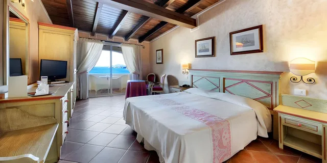 غرفة مفردة بسرير مزدوج، Colonna Resort 1/2