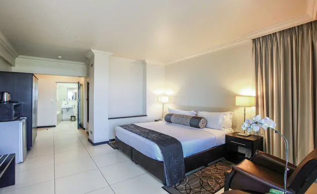 Deluxe, Family, King and Twin Beds, Sea View, North Wing، Blue Waters Hotel 2/4