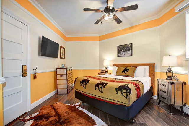 Space, King Bed, Large، Hotel St. Michael, BW Premier Collection 1/8